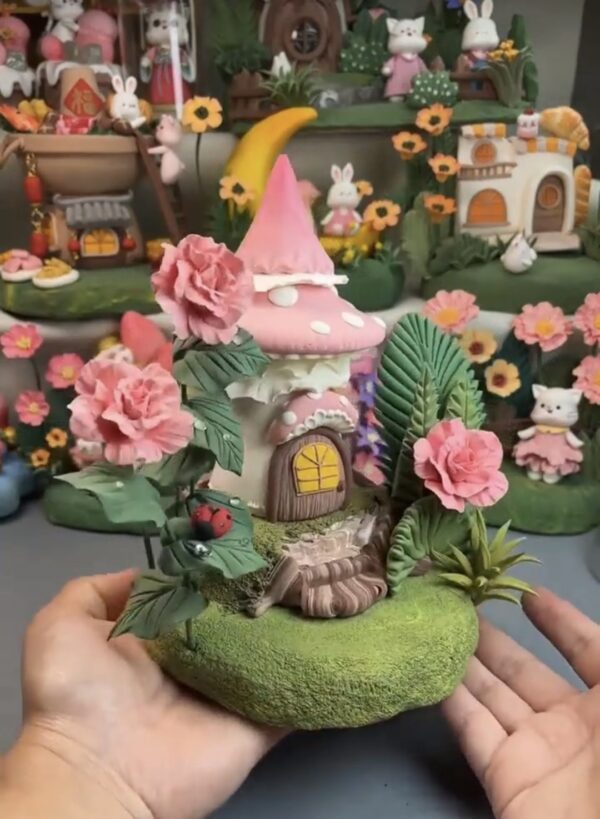 1112 Handmade Clay Fairy House Garden Scene – Whimsical Mushroom Cottage Miniature Decoration Gift